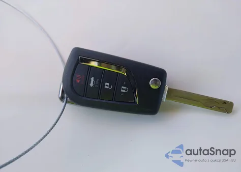 2021 Toyota Corolla Le из США, поврежденный, VIN 5YFEPMAEXMP168422